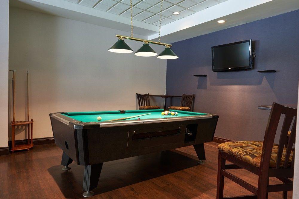 Four Points By Sheraton Windsor Downtown Exteriör bild